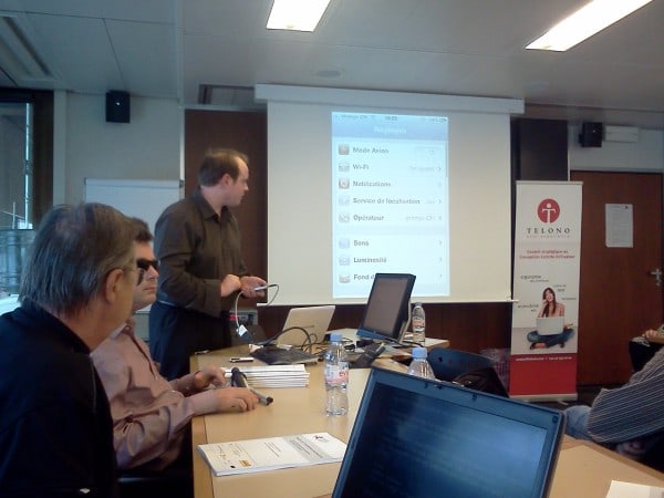 Romain explaining how to use Voice Over on iPhone